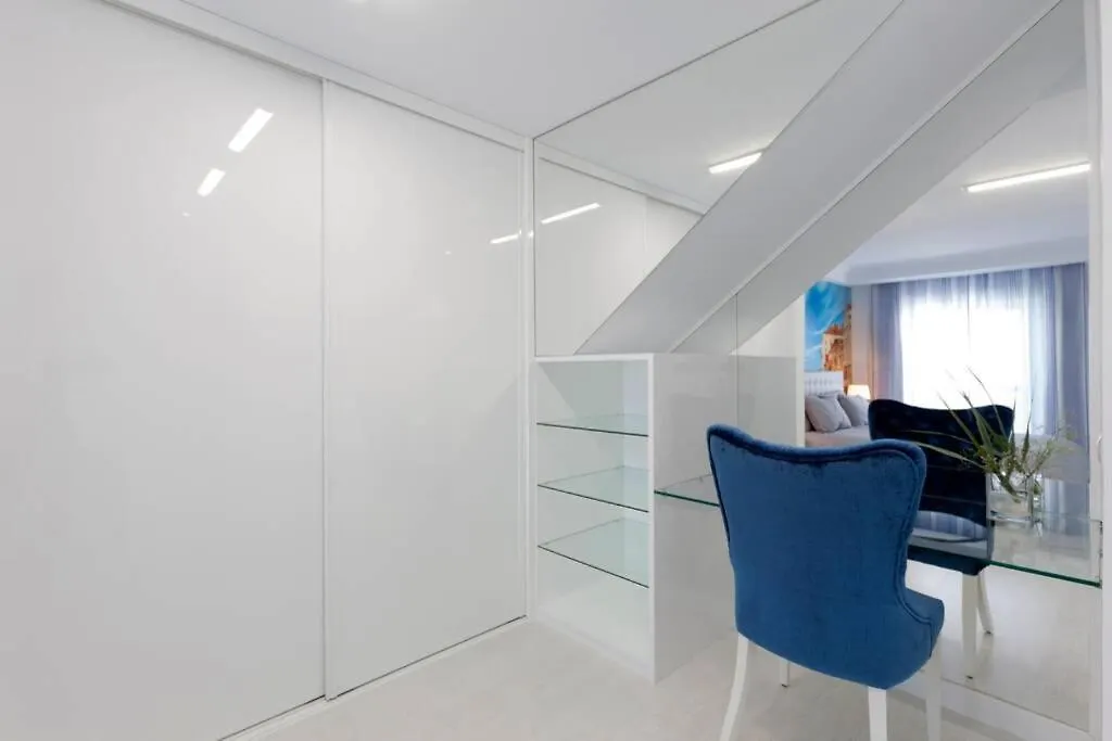 Puerto Banus Penthouse Apartment K1 Marbella